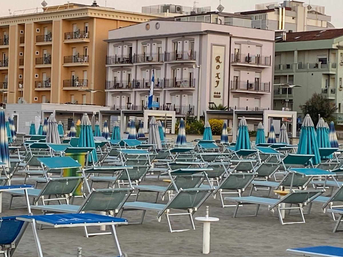 Residence Roxy Misano Adriatico Εξωτερικό φωτογραφία