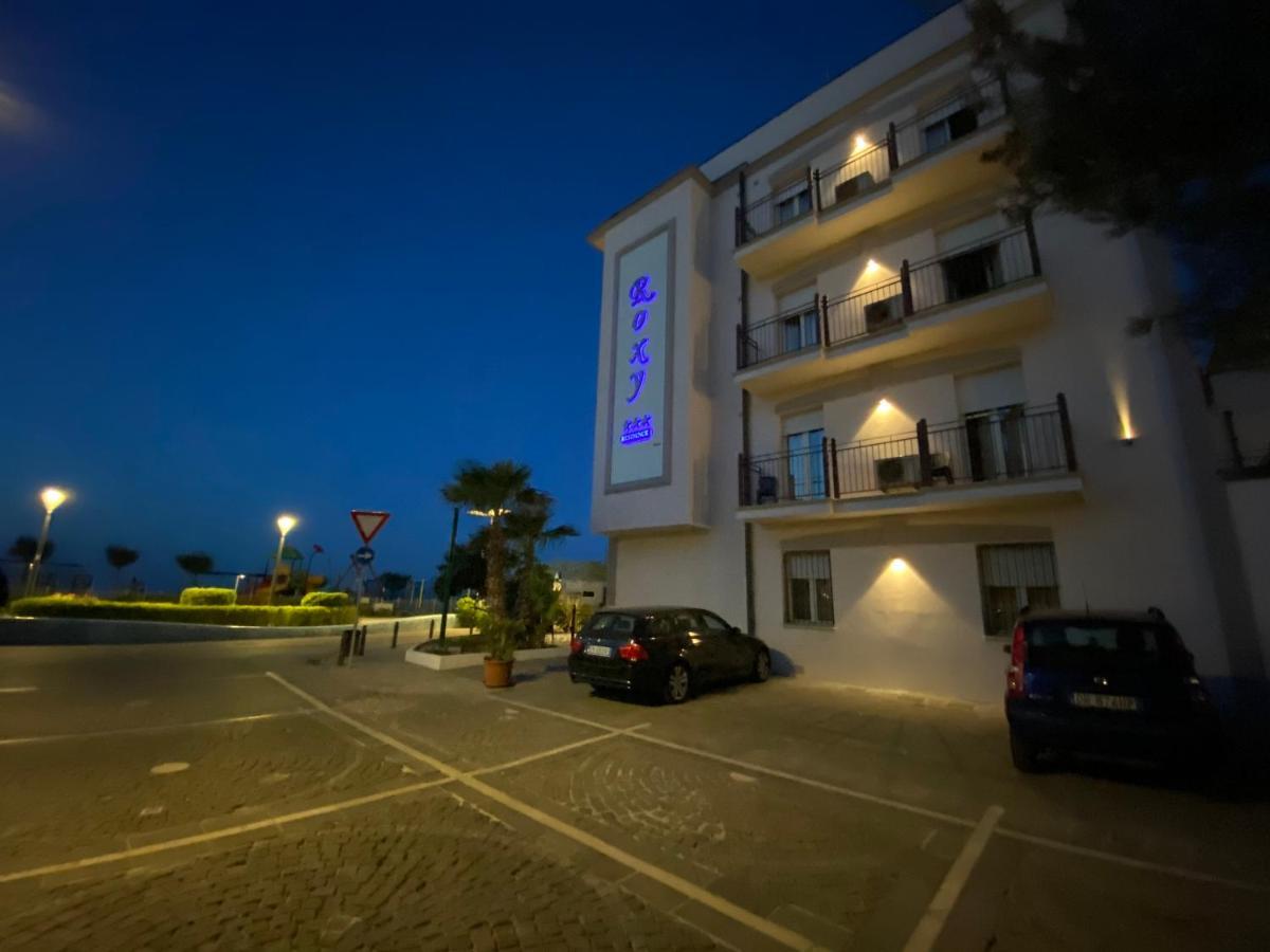 Residence Roxy Misano Adriatico Εξωτερικό φωτογραφία