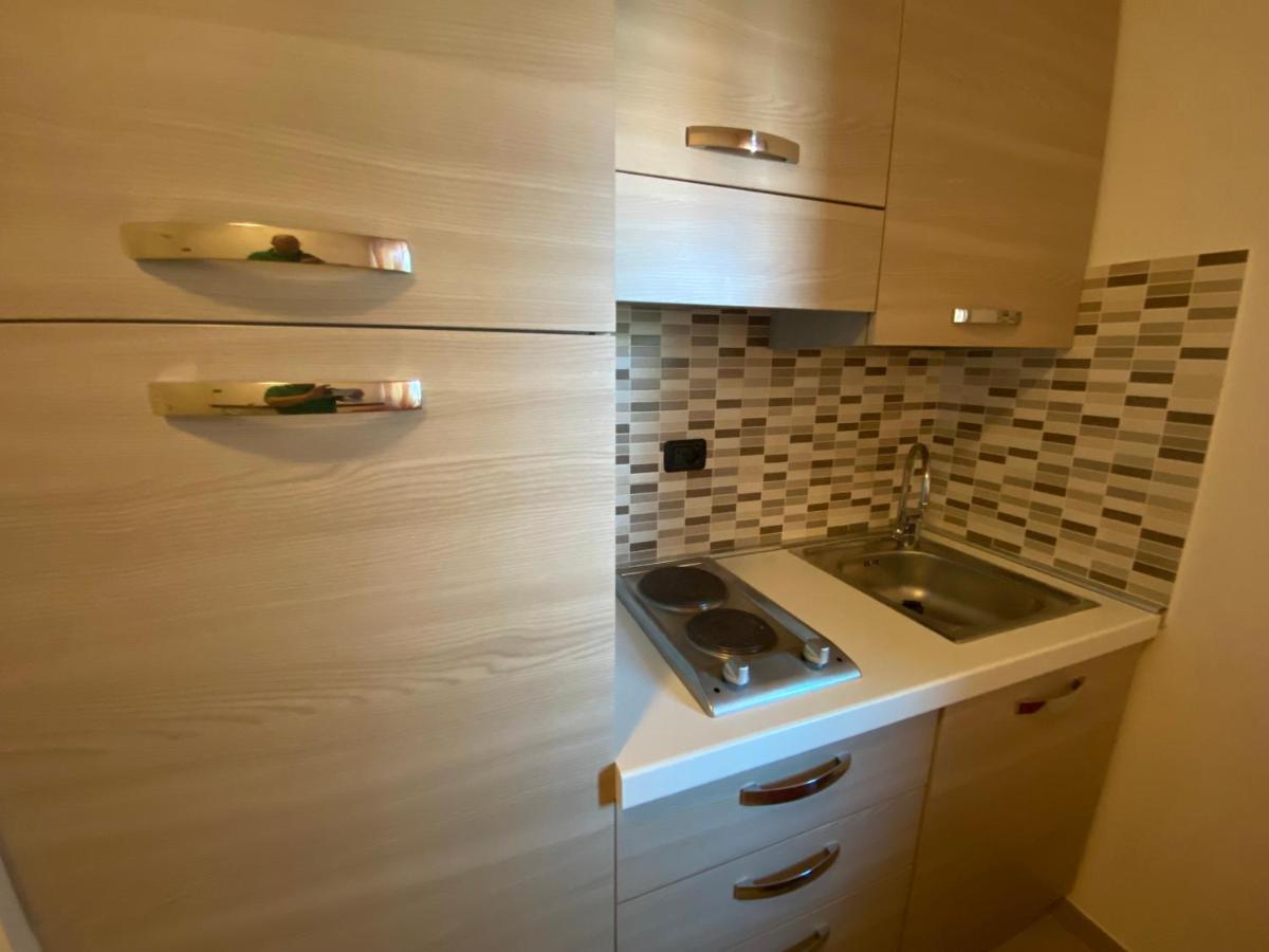 Residence Roxy Misano Adriatico Εξωτερικό φωτογραφία