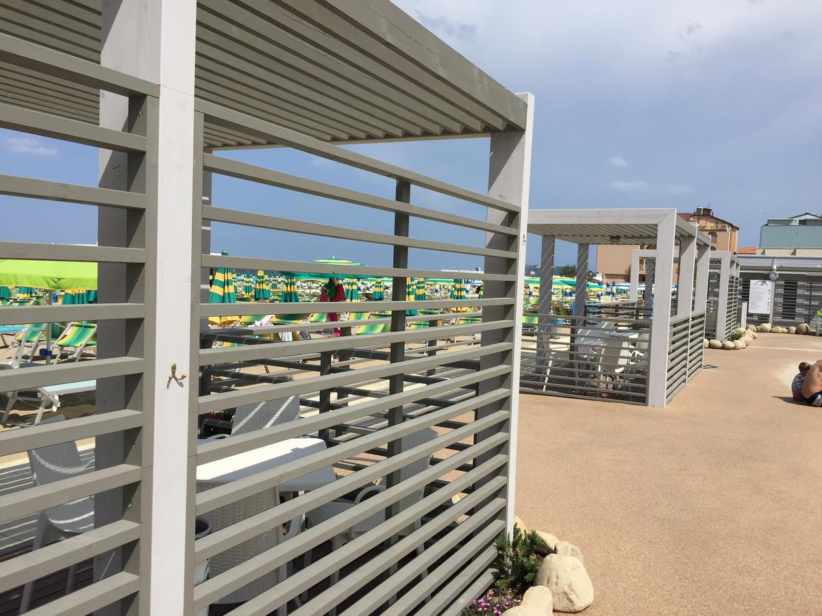 Residence Roxy Misano Adriatico Εξωτερικό φωτογραφία