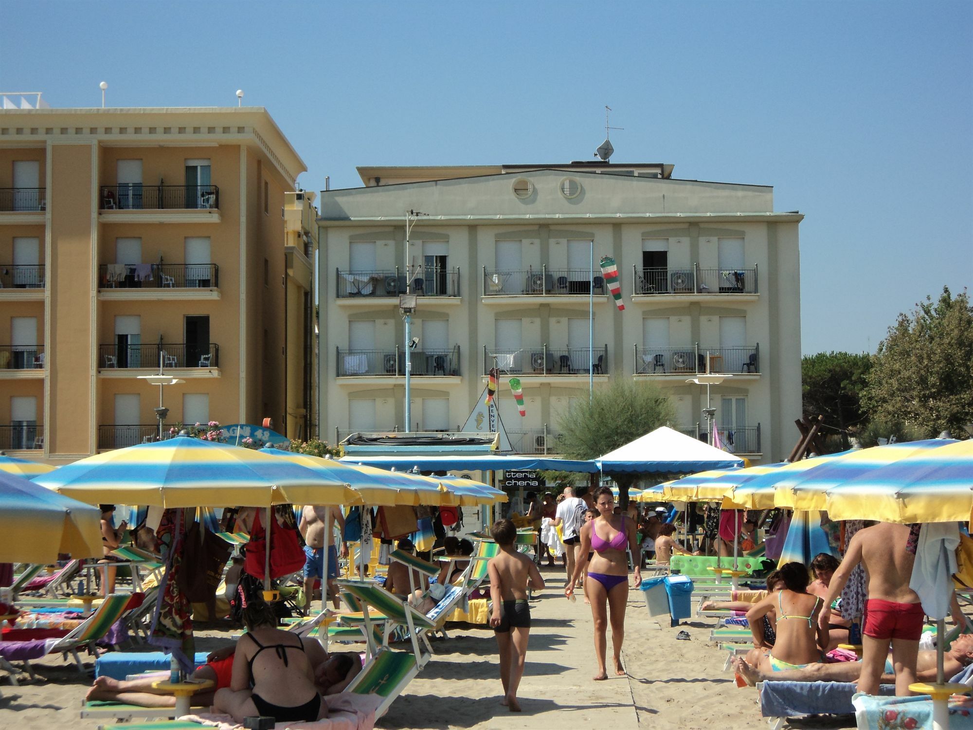 Residence Roxy Misano Adriatico Εξωτερικό φωτογραφία